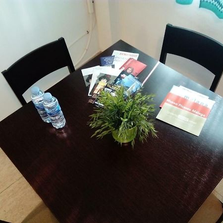 Apartamento Dos Aceras Málaga Extérieur photo